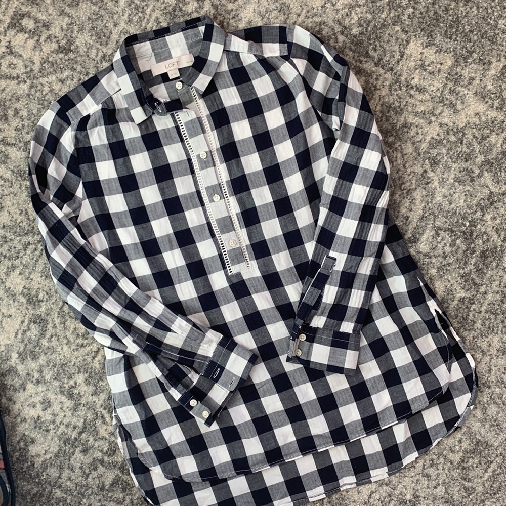 LOFT Navy and White Plaid Pullover Blouse